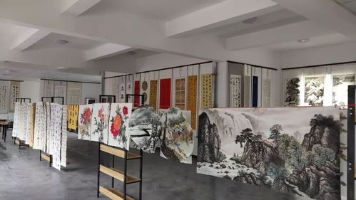 我县40多家企业的文化产品在张掖 敦煌写经书法艺术节展出